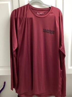 Under Armour Men’s Long Sleeve Training Tee - Burgundy